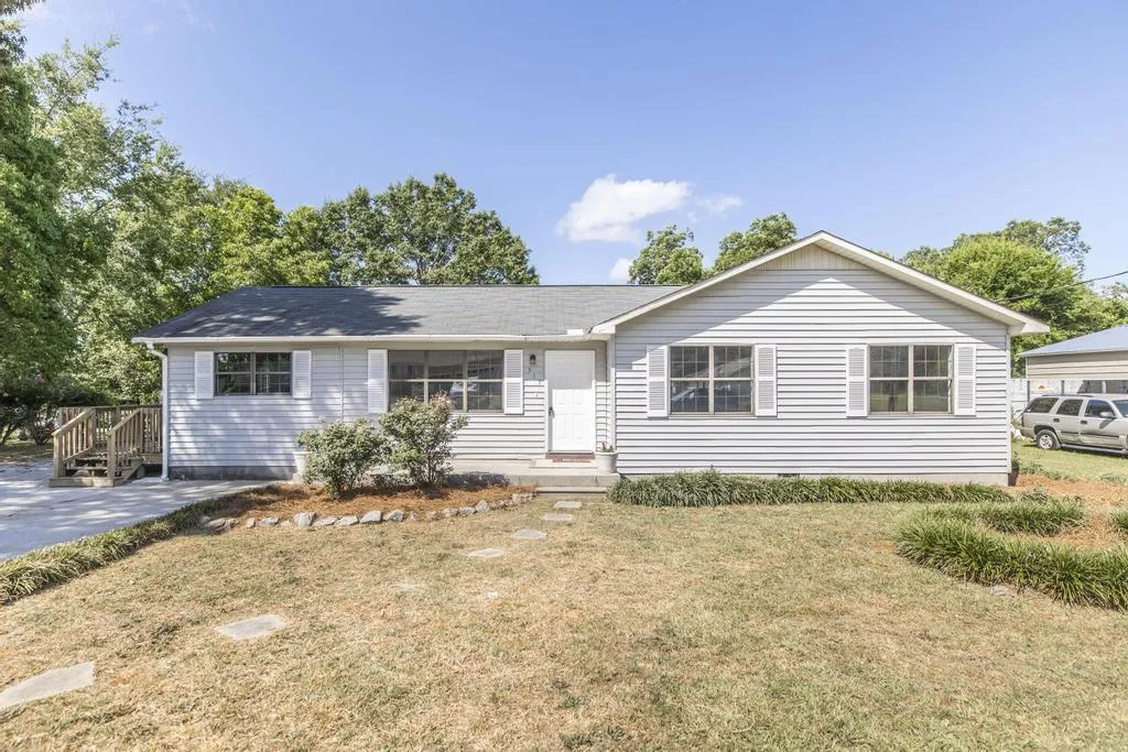 We buy houses in Fort Valley, GA