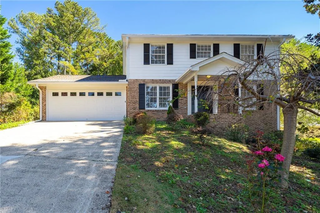 We buy houses in Roswell, GA